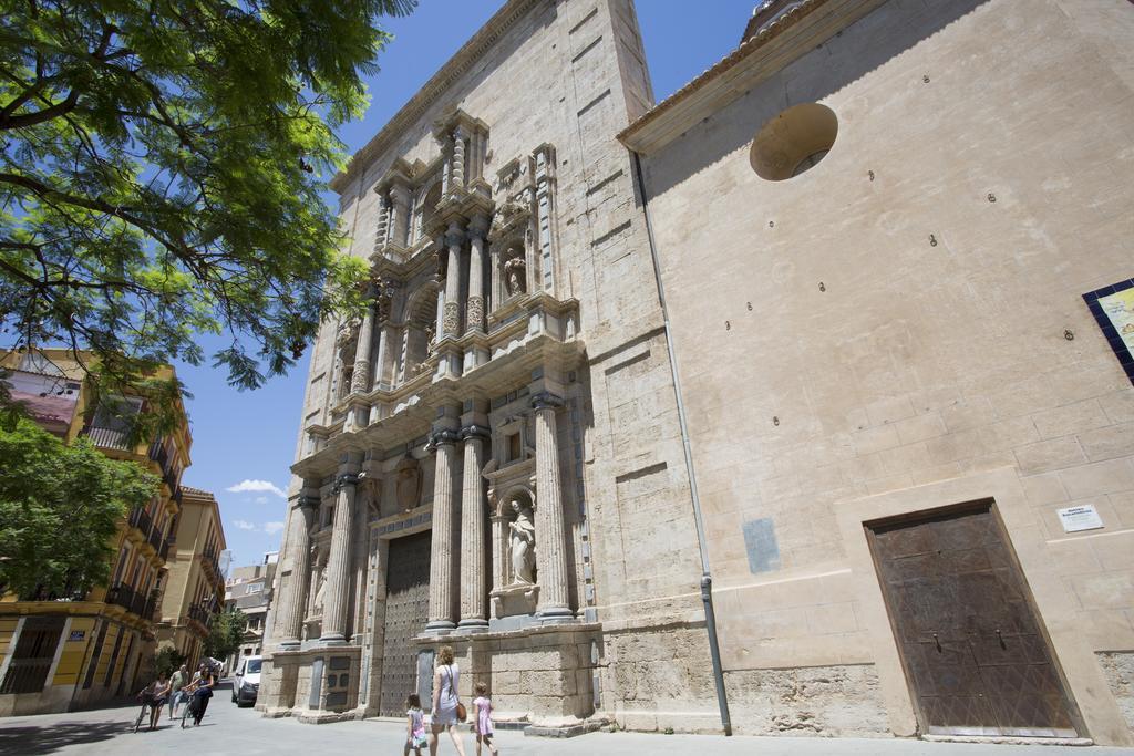 Singularstays Plaza Del Carmen Valencia Exteriör bild