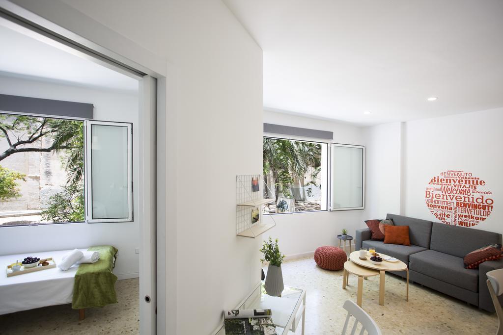 Singularstays Plaza Del Carmen Valencia Exteriör bild