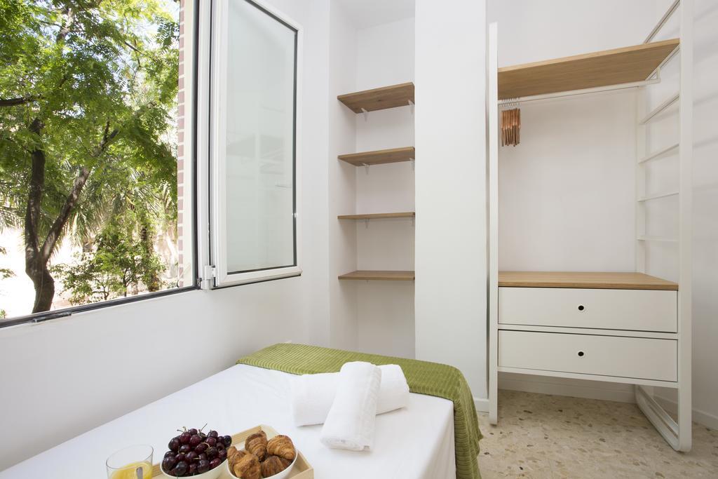 Singularstays Plaza Del Carmen Valencia Exteriör bild