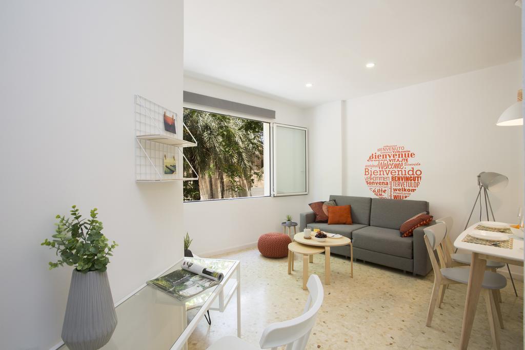 Singularstays Plaza Del Carmen Valencia Exteriör bild